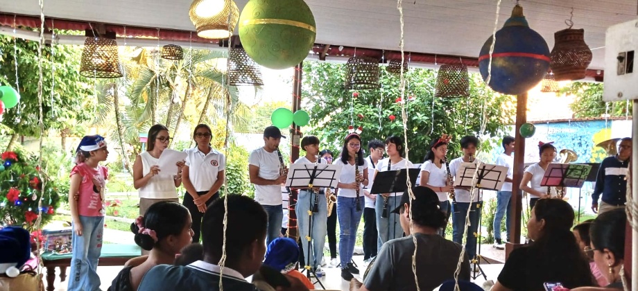 Consulado de Colombia en Tabatinga celebra la novena navideña con los connacionales 