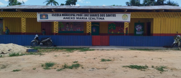 Consulado de Colombia en Tabatinga acompaña a los jóvenes en la Escola Municipal Prof. Luiz Soares Dos Santos Anexo Maria Izaltina