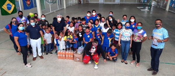 Consulado de Colombia en Tabatinga participó en celebración del día de los niños, en la escuela Luiz Soares Dos Santos 