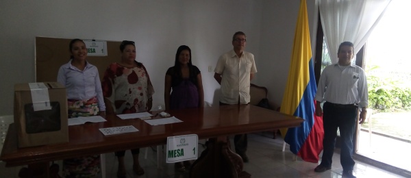 Apertura del último día de elecciones presidenciales en el Consulado fronterizo de Colombia en Tabatinga